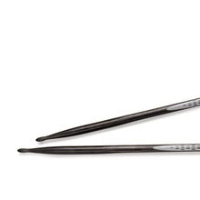 Load image into Gallery viewer, Double-pointed knitting needle, carbon technology, ergonomics 20 cm x 4.0 mm
