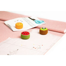 將圖片載入圖庫檢視器 Prym Love pin cushion / fixing weight Kiwi