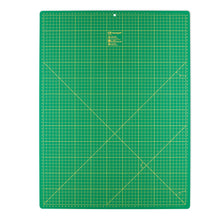 將圖片載入圖庫檢視器 Cutting mat for rotary cutter,  cm/inch scale 45 cm x 60 cm / 23 inch x 17 inch