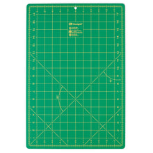 將圖片載入圖庫檢視器 Cutting mat for rotary cutter,  cm/inch scale 30 cm x 45 cm / 17 inch x 11 inch