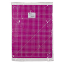 將圖片載入圖庫檢視器 Cutting mat, cm/inch scale 45 cm x 60 cm, pink