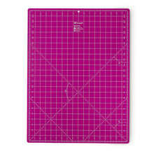 將圖片載入圖庫檢視器 Cutting mat, cm/inch scale 45 cm x 60 cm, pink